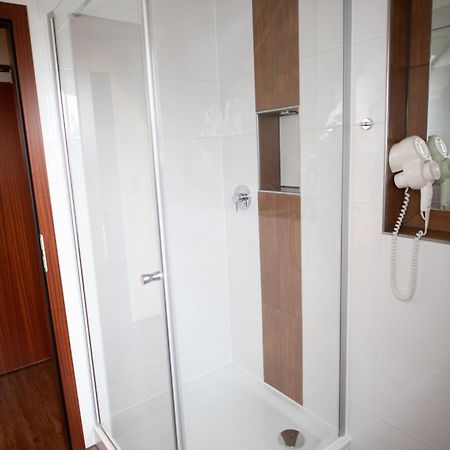 Vier Jahreszeiten Rooms Husum  Exterior foto