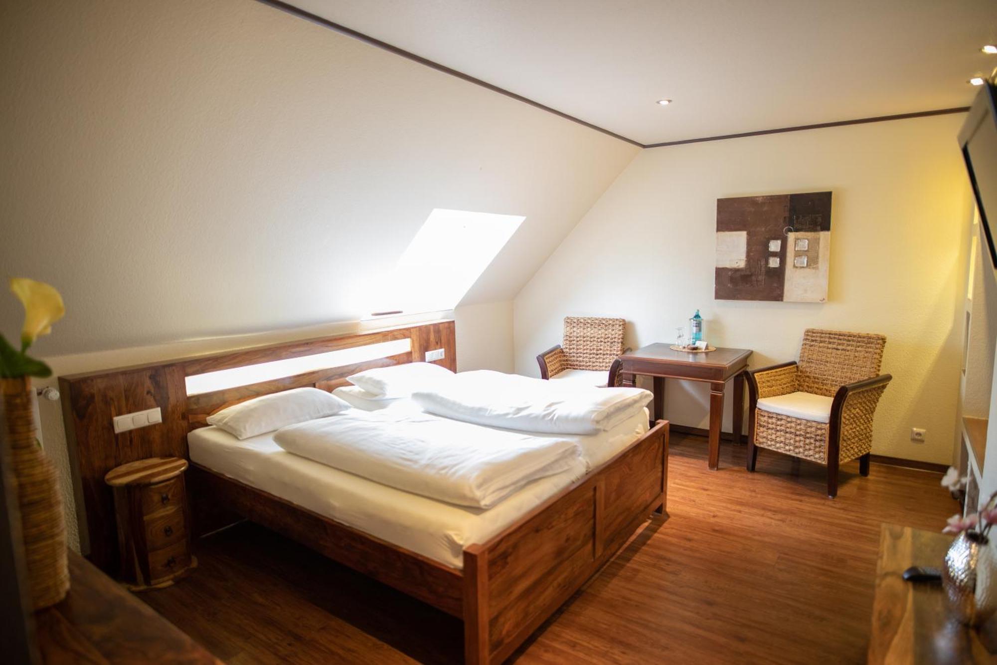 Vier Jahreszeiten Rooms Husum  Exterior foto